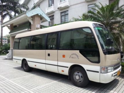 君健租車(chē)（中巴）